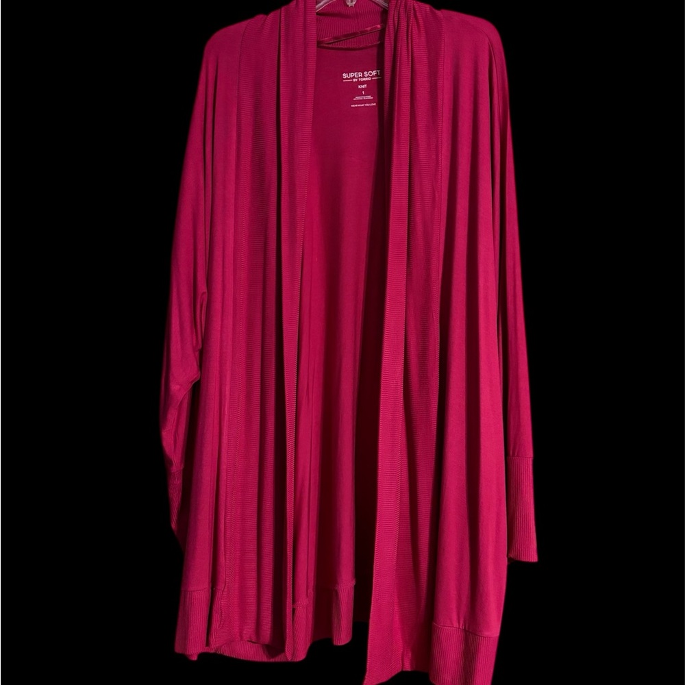 Torrid Women's Fuchsia Robe